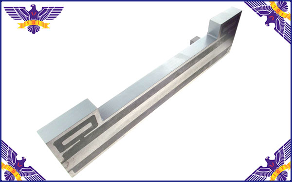 ��е��ǿ����ʣ������ʽ��ϵ���Ǹ���ͼ